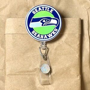 Seattle Seahawks Retractable Badge Holder - Blue and Green